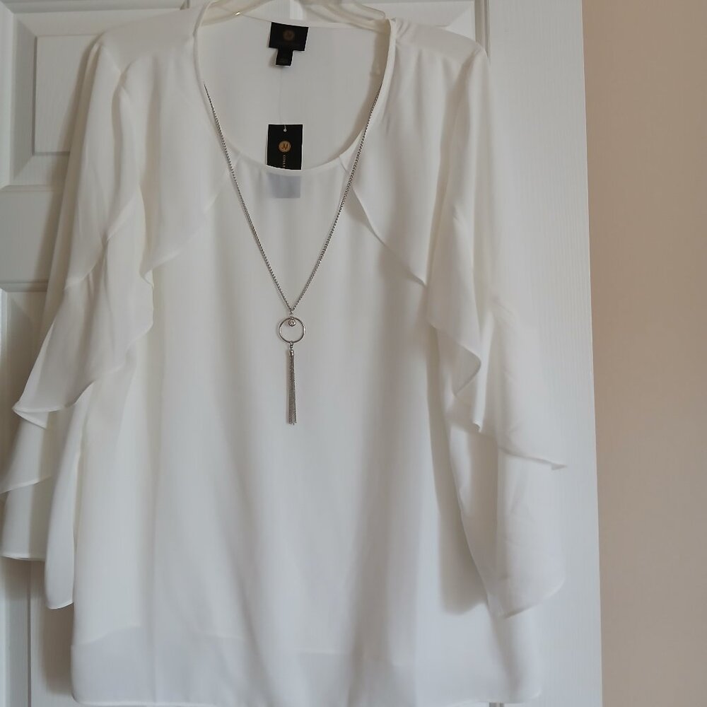 Women blouse white